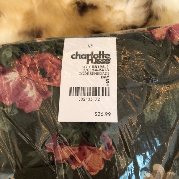 Floral Open-Back Shift Dress - Picture 5 of 5